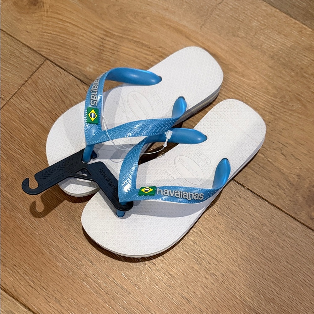 Havaianas White and Blue Sandals